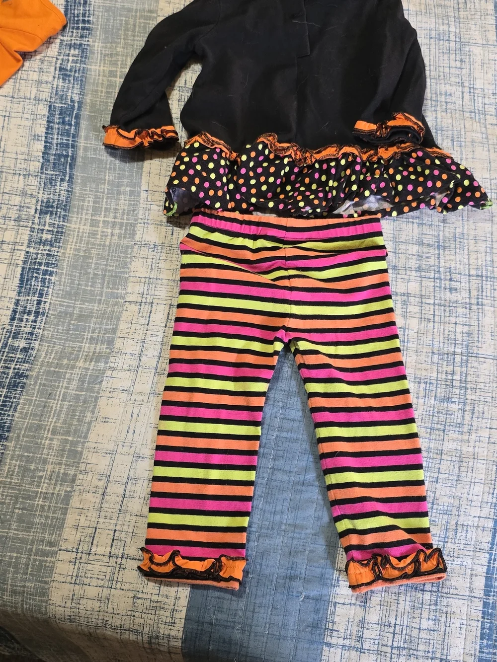 Rare Editions Black Top and Neon Striped Halloween Leggings 12 Months